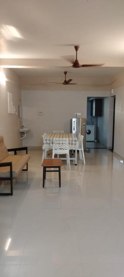 Nachiyar Suites Thiruvananthapuram Buitenkant foto